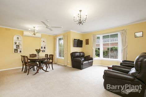 Property photo of 1/11 Cheviot Road Mount Waverley VIC 3149