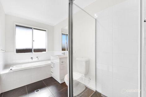 Property photo of 2/63 Crockers Road Westbrook QLD 4350