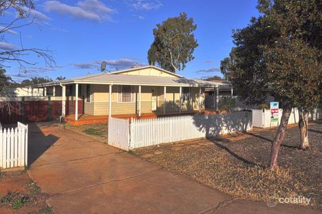 12 Rainsford Loop, Boulder, WA 6432