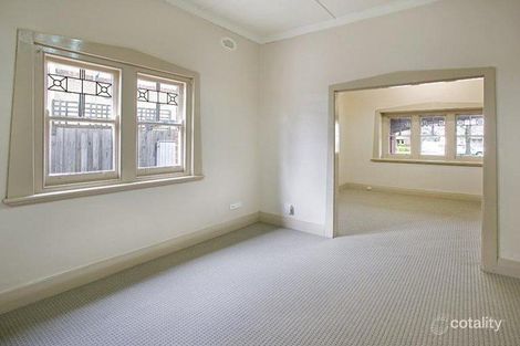 Property photo of 2 Villers Square Malvern East VIC 3145