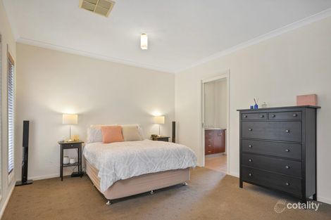 Property photo of 6 Fuchsia Crescent Point Cook VIC 3030