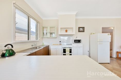 Property photo of 9 Gallop Street Halls Head WA 6210