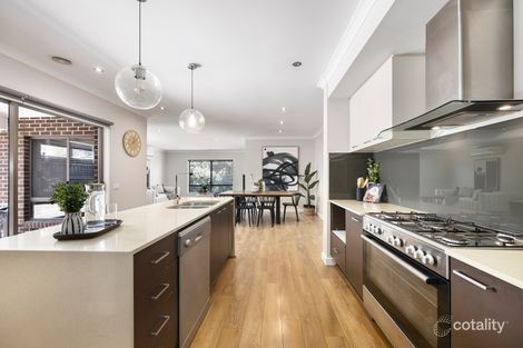 Property photo of 10 Daisy Circuit Harkness VIC 3337