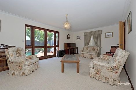 Property photo of 310 North Beach Road Karrinyup WA 6018