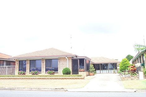 20 Keith Compton Dr, Tweed Heads, NSW 2485