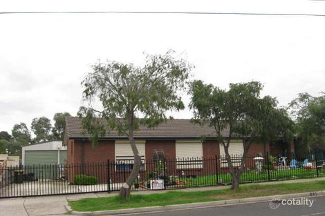 Property photo of 23 Leighton Crescent Deer Park VIC 3023