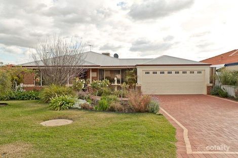 8 Russon Ct, Alexander Heights, WA 6064