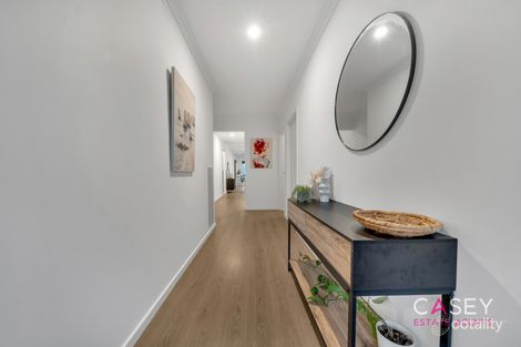 Property photo of 34 Cherokee Parade Clyde VIC 3978