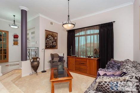 Property photo of 26 Quincy Loop Iluka WA 6028