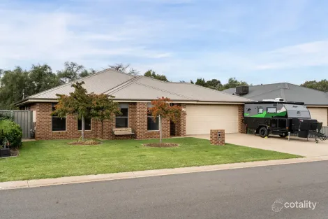 25 Gilson Pl, Howlong, NSW 2643