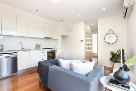 Property photo of 3/21 Alpine Grove Pascoe Vale VIC 3044