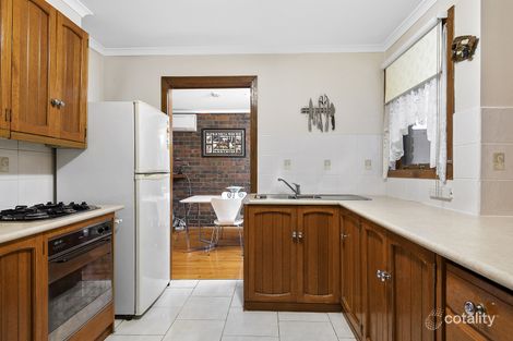 Property photo of 5 McKillop Place Endeavour Hills VIC 3802