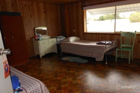 Property photo of 10 McMillans Lane Clermont QLD 4721