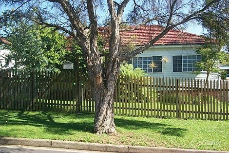 5 Woodland Rd, Chester Hill, NSW 2162