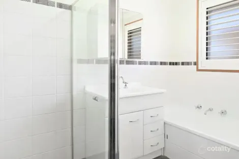 Property photo of 39 Ocean Parade Noraville NSW 2263