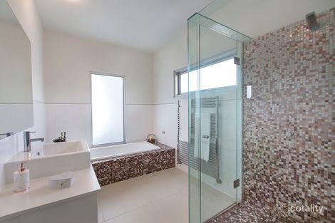 Property photo of 1 Aintree Road Glen Iris VIC 3146