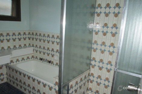 Property photo of 10 Grovelands Drive Mulgrave VIC 3170
