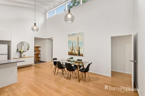 Property photo of 21 Robert Street Montmorency VIC 3094
