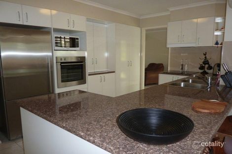 Property photo of 15 Pinehill Drive Oxenford QLD 4210