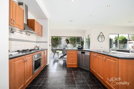 Property photo of 16 Reigate Street Caroline Springs VIC 3023