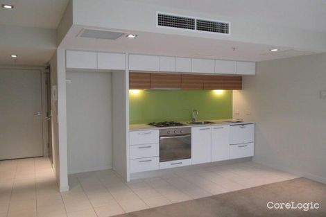 Property photo of 1911/100 Harbour Esplanade Docklands VIC 3008