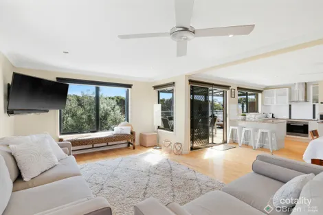 Property photo of 1/117 Back Beach Road Smiths Beach VIC 3922