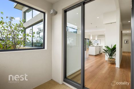 Property photo of 8 Spinnaker Crescent Tranmere TAS 7018