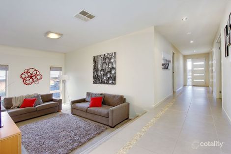 17 Garo Cres, Mount Martha, VIC 3934