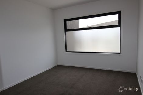 Property photo of 5 Belle Vista Keilor East VIC 3033