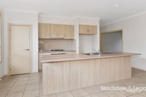 Property photo of 14 Blackbird Crescent Doreen VIC 3754