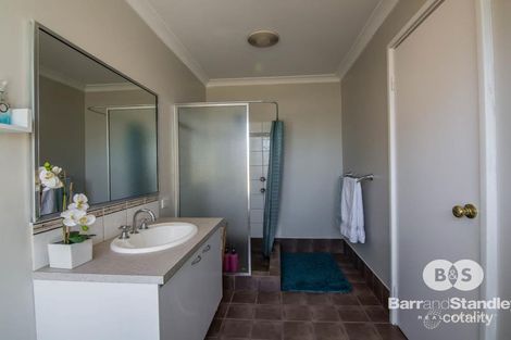 Property photo of 29 Swan Avenue Millbridge WA 6232