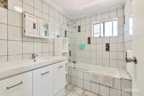 Property photo of 2/6 Mannikan Court Bakewell NT 0832