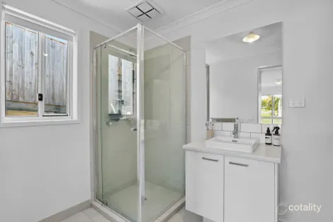 Property photo of 19 Kookaburra Grove Neerim South VIC 3831