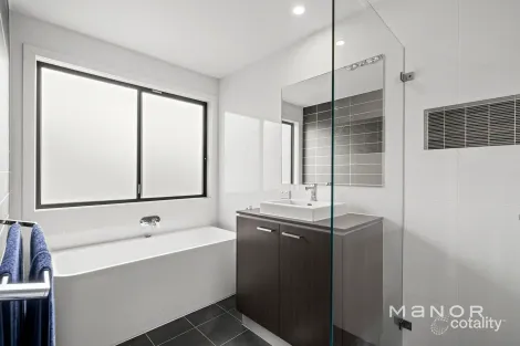 Property photo of 38 Kiewa Grove Gables NSW 2765