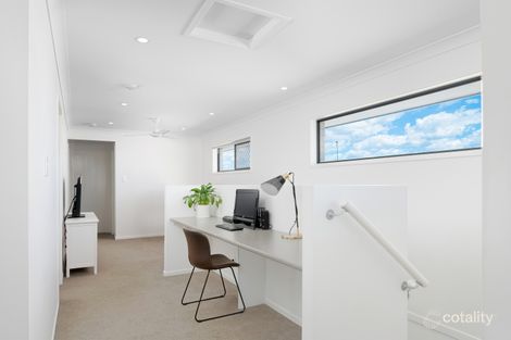 187 Spinnaker Bvd, Newport, QLD 4020