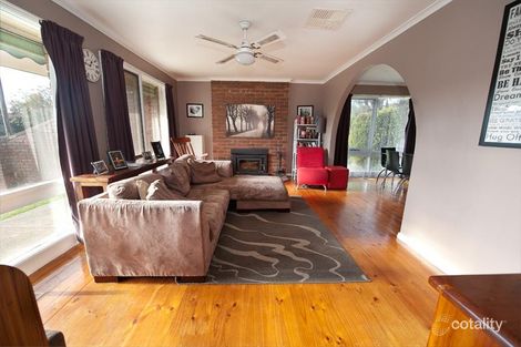 Property photo of 305 Cheyenne Drive Lavington NSW 2641