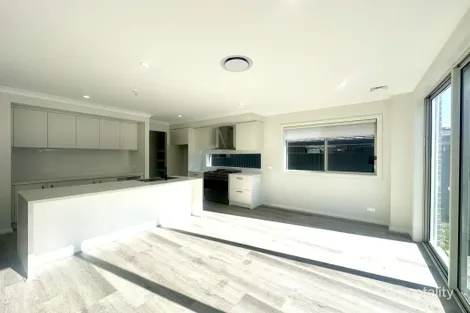 Property photo of 113A Pluto Avenue Leppington NSW 2179