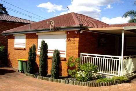 Property photo of 1 Fernlea Place Canley Heights NSW 2166