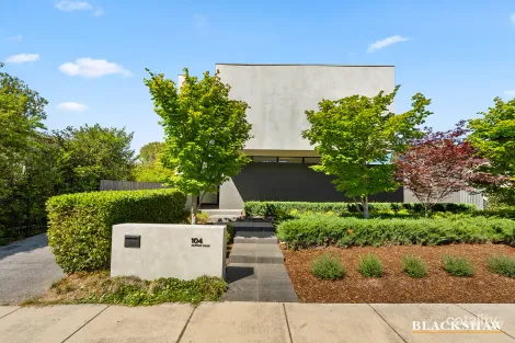 104 Captain Cook Cres, Narrabundah, ACT 2604