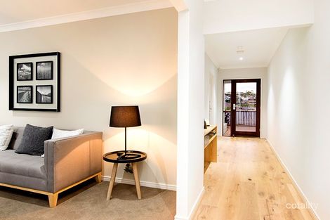 Property photo of 26 Flaubert Road Craigieburn VIC 3064