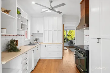 Property photo of 34 Kalimna Street Hamlyn Heights VIC 3215