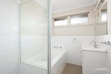 Property photo of 1 Jiri Place Engadine NSW 2233