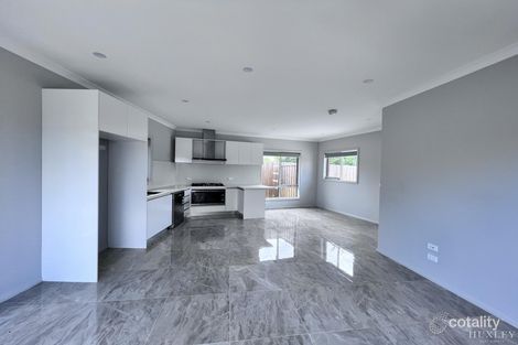 Property photo of 2/20 Kramer Street Werribee VIC 3030