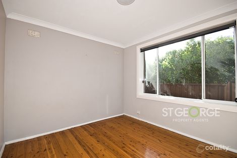 Property photo of 9 Karoola Crescent Caringbah NSW 2229