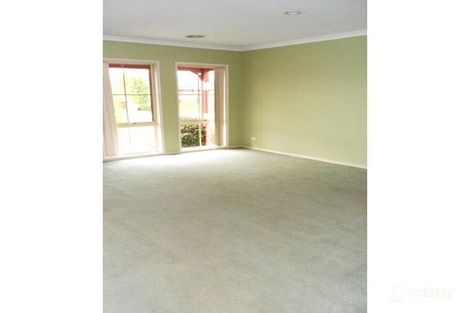 Property photo of 23 Breamlea Way Cranbourne West VIC 3977