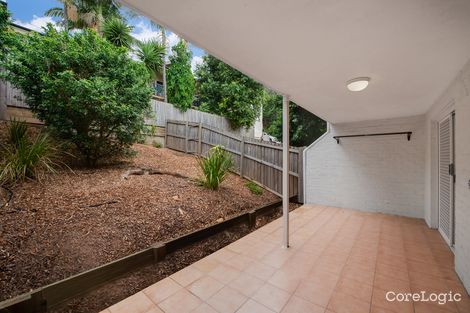 Property photo of 2/36 York Street Indooroopilly QLD 4068