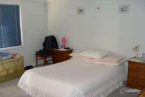 Property photo of 8 Canada Close Minto NSW 2566