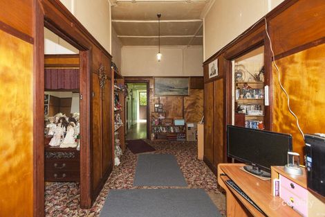 Property photo of 21 Queen Street Ararat VIC 3377
