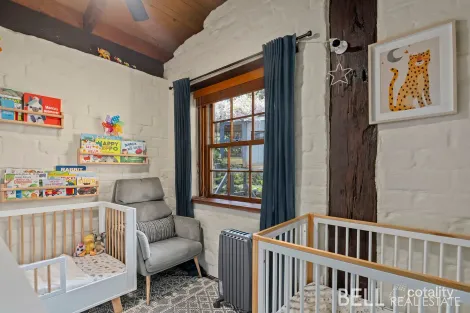 Property photo of 4 Neville Street Cockatoo VIC 3781