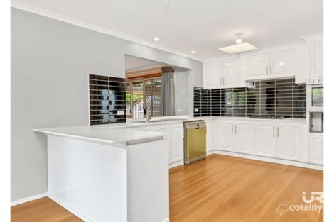 Property photo of 77 Langdon Crescent Craigieburn VIC 3064